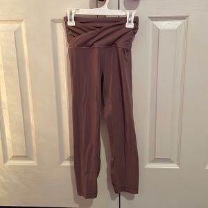 Lululemon Cross waist Align Crop Legging 21”